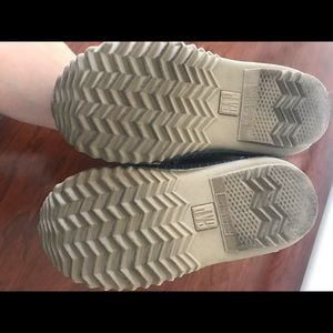 Gap thinsulate snow boots